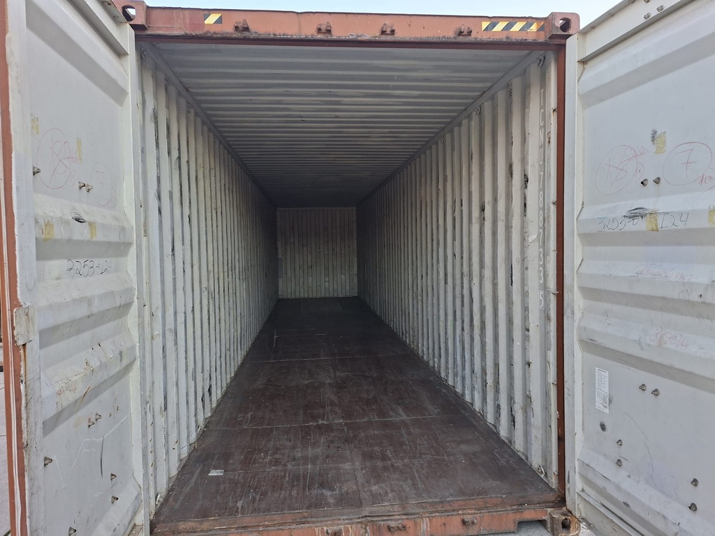 TCNU 788733 5 - binnenkant.jpg