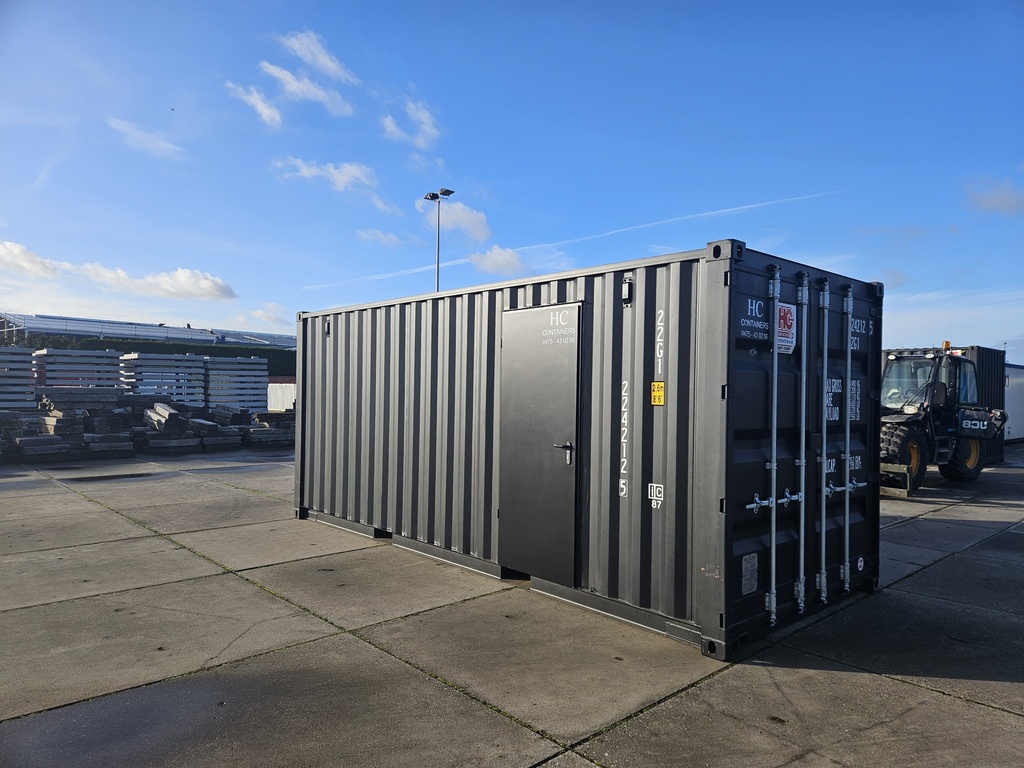 20ft Container New with side door