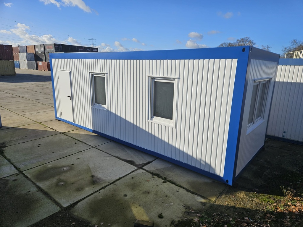 Nieuwe bureelcontainer 8m x 3m - blauw/wit